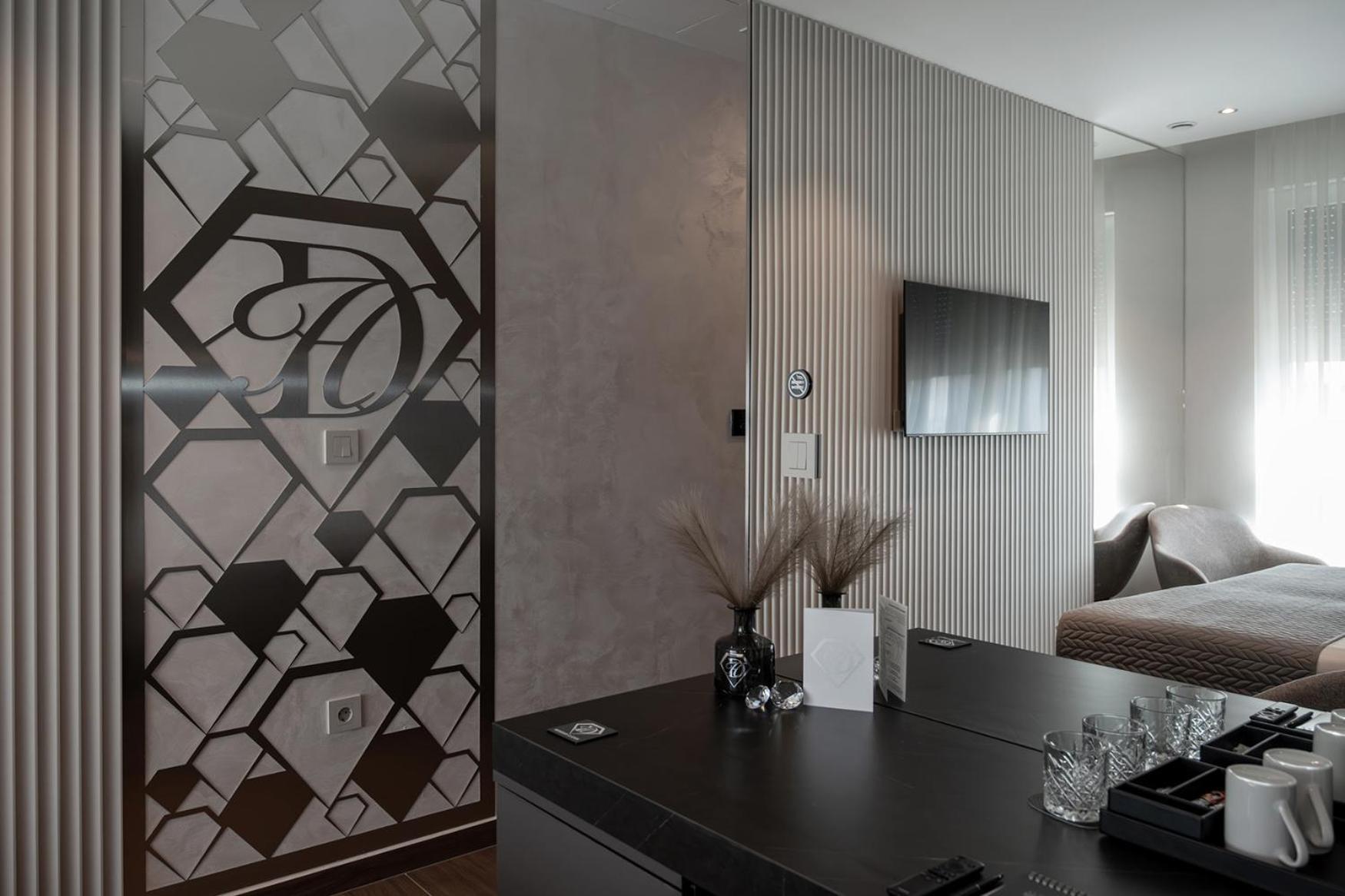 Diamond Hotel Загреб Экстерьер фото