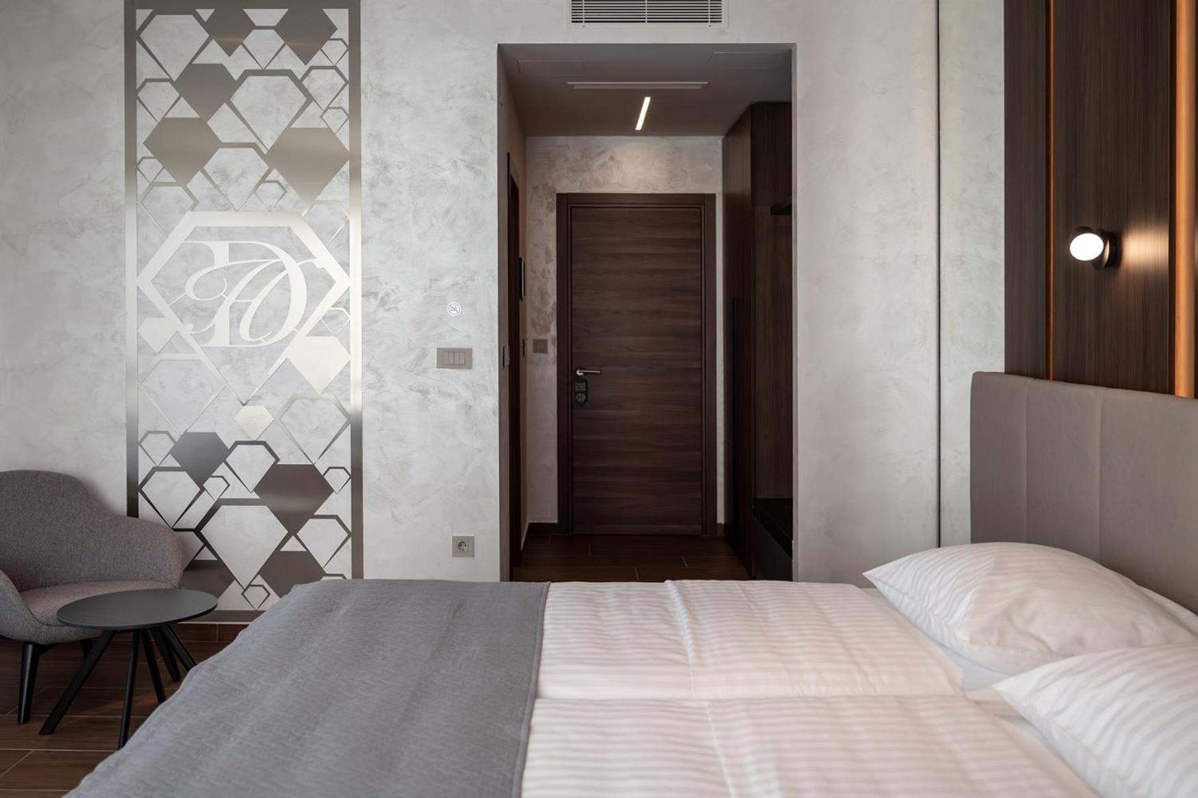 Diamond Hotel Загреб Экстерьер фото